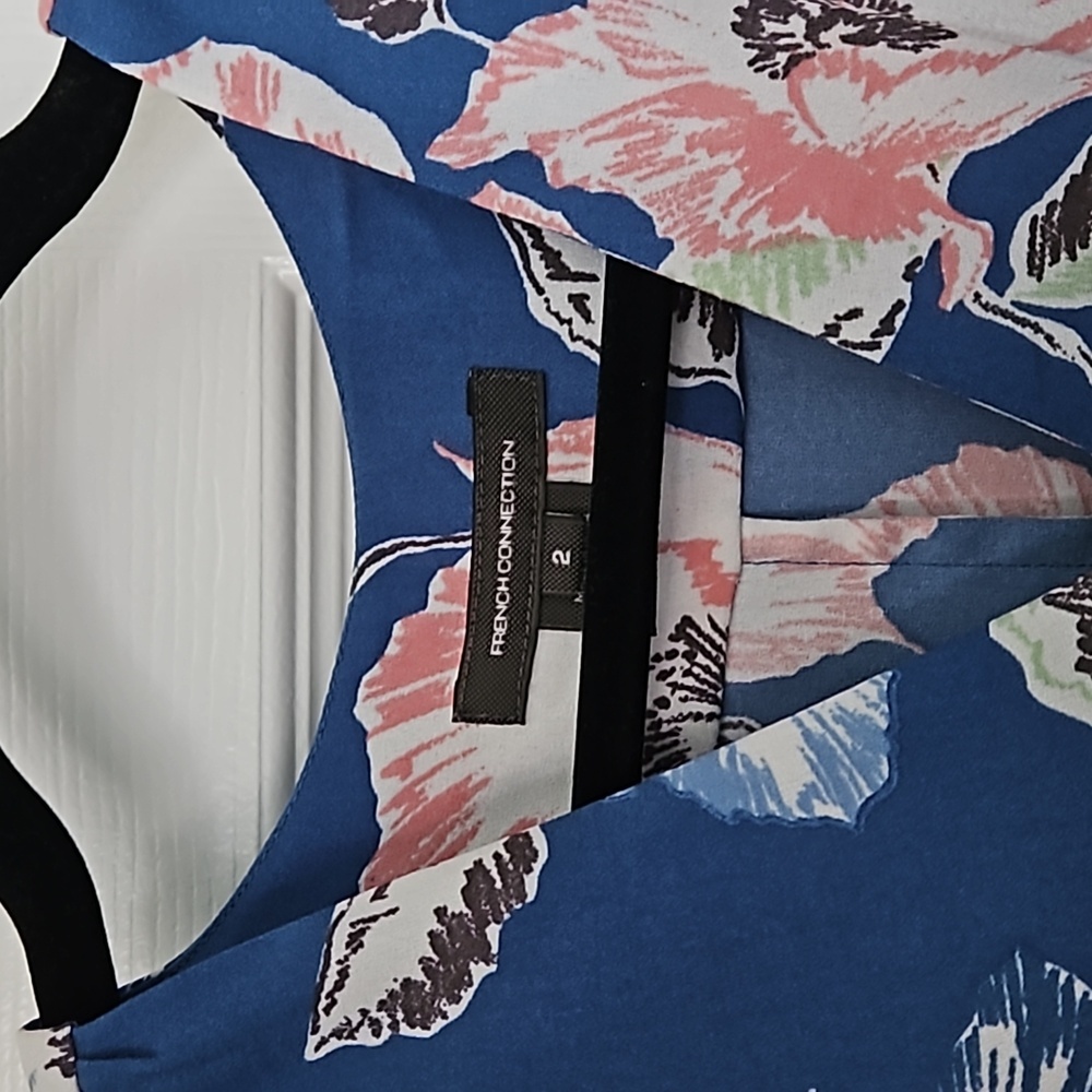 French Connection Dress: Faux Wraparound, Floral - Picture 3 of 4